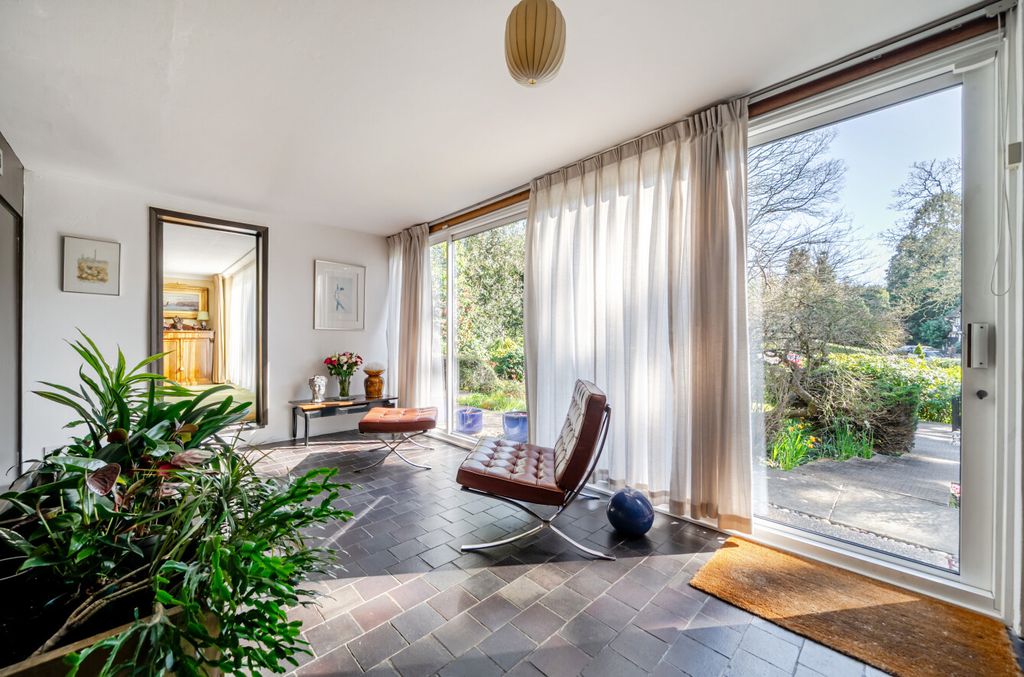 Property photo 3 of 22 1431704-12-69Bb14...