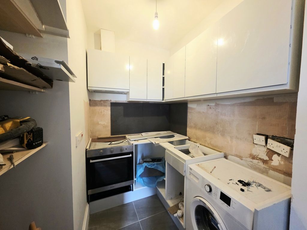 Property photo 3 of 4 Photo 4