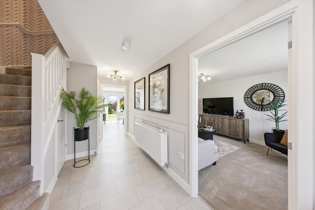 Property photo 2 of 9 R51_1595