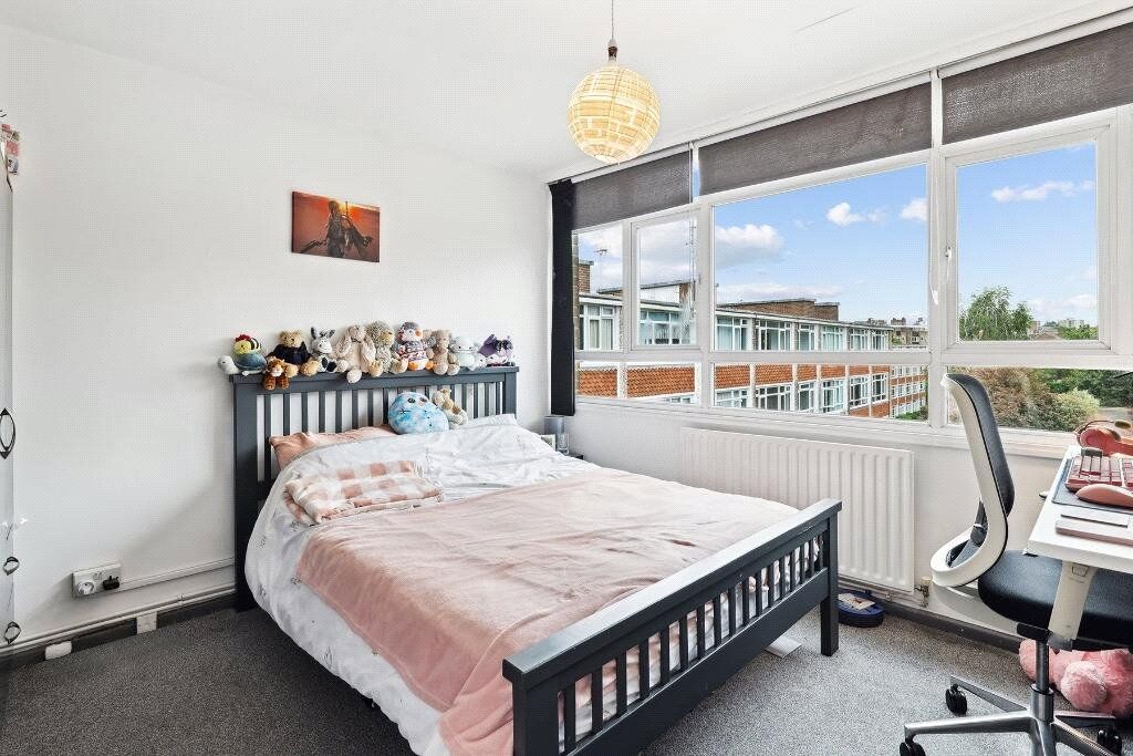 Property photo 3 of 8 Picture No. 04