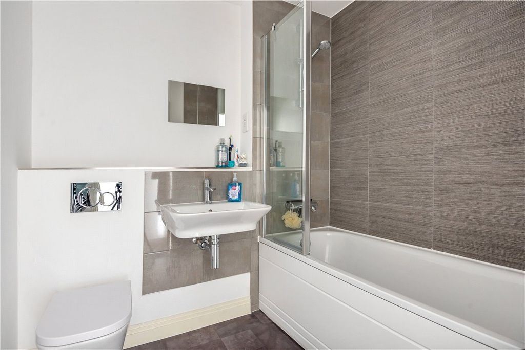 Property photo 3 of 11 Picture No. 04