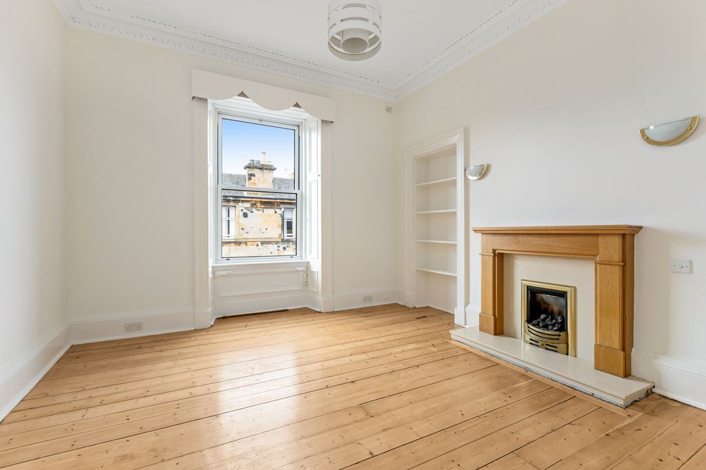 Property photo 2 of 18 Property Image 2