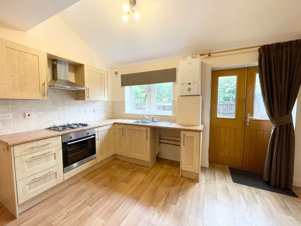 Property photo 2 of 14 Picture No. 20