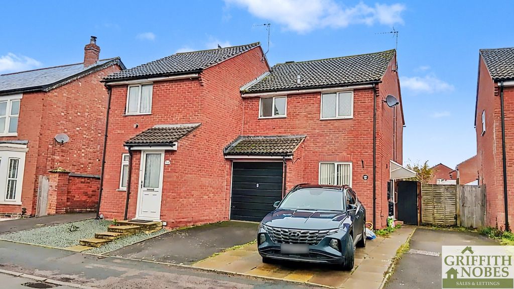 Property photo 1 of 12 Front