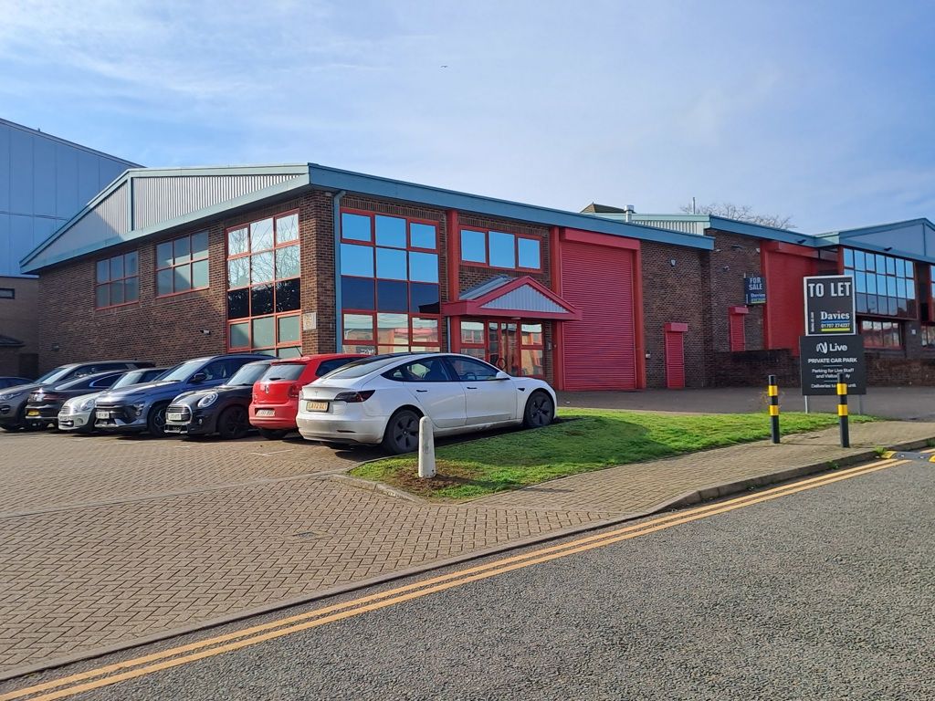 Property photo 1 of 3 Photo 6