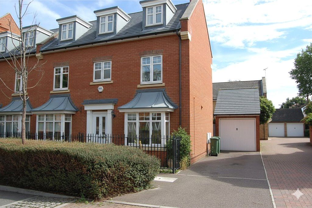 Property photo 2 of 11 Picture No. 18