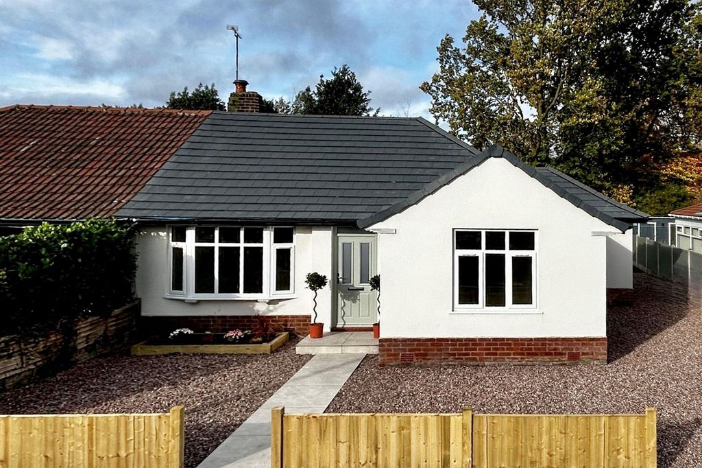 Property photo 1 of 19 (Main)
