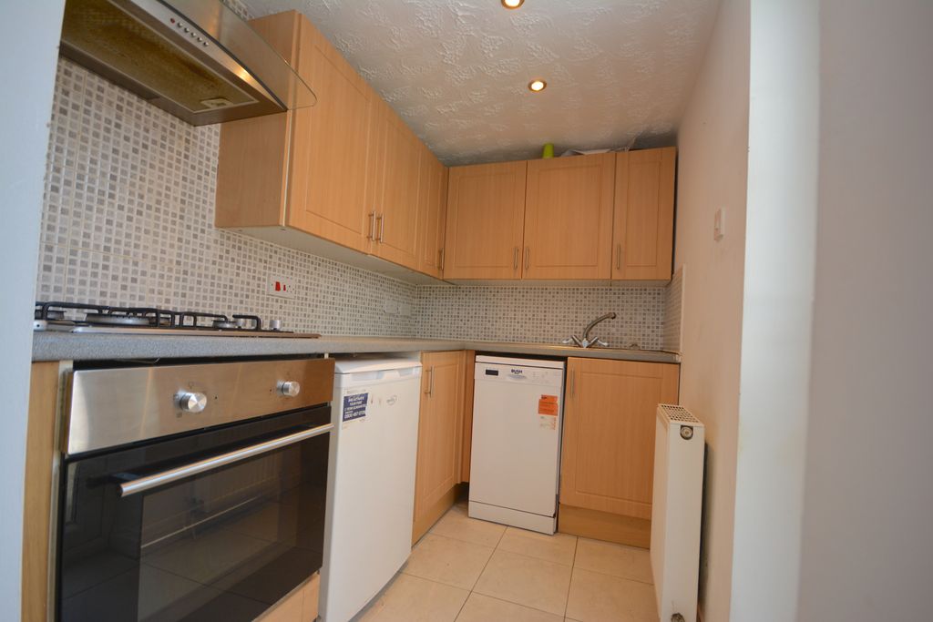 Property photo 3 of 13 Kitchen