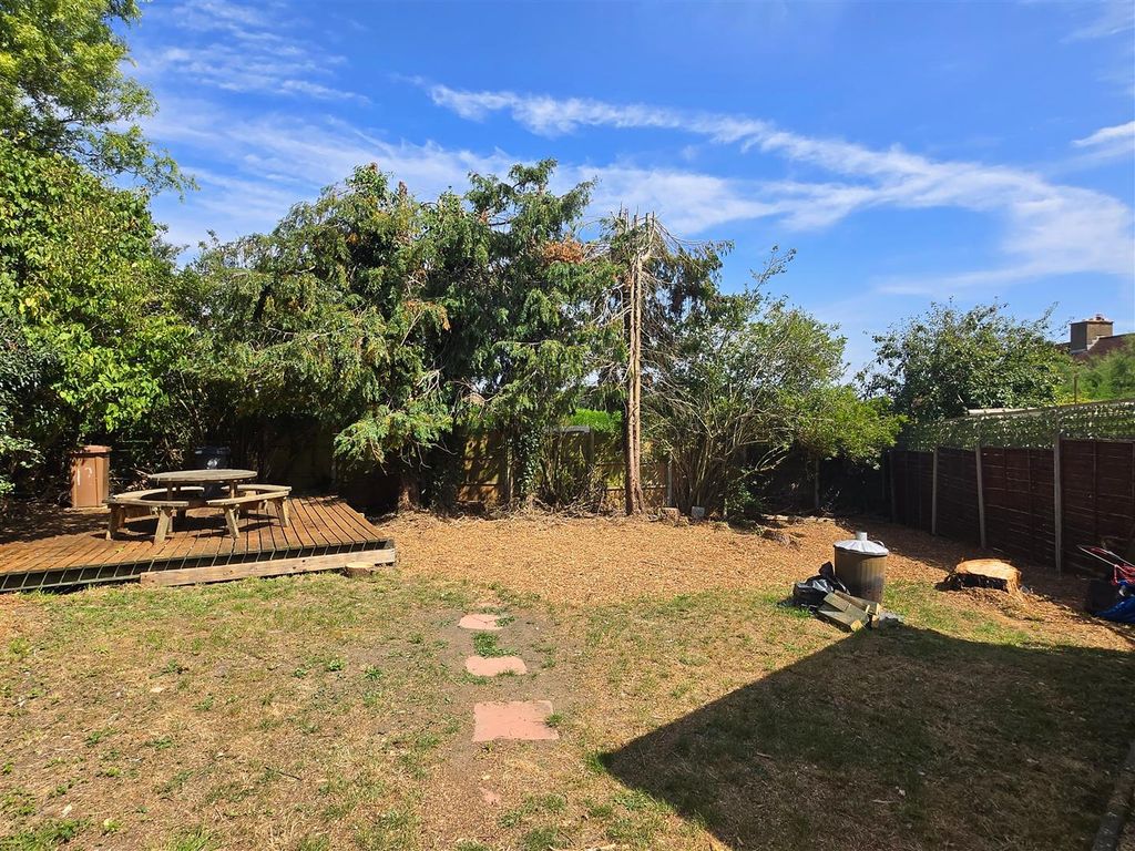 Property photo 3 of 31 Rear Garden