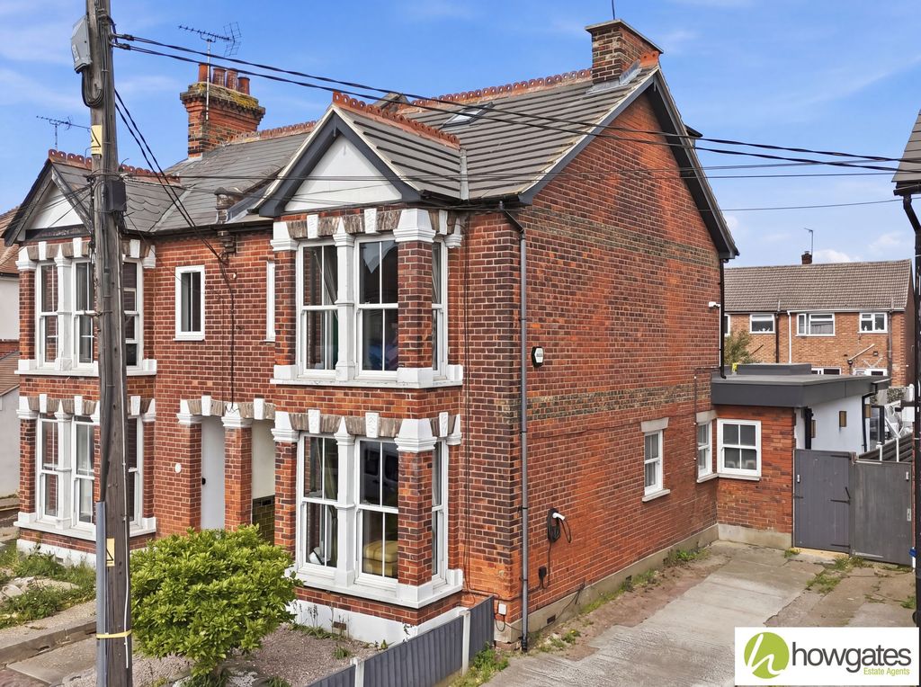 Property photo 1 of 37
