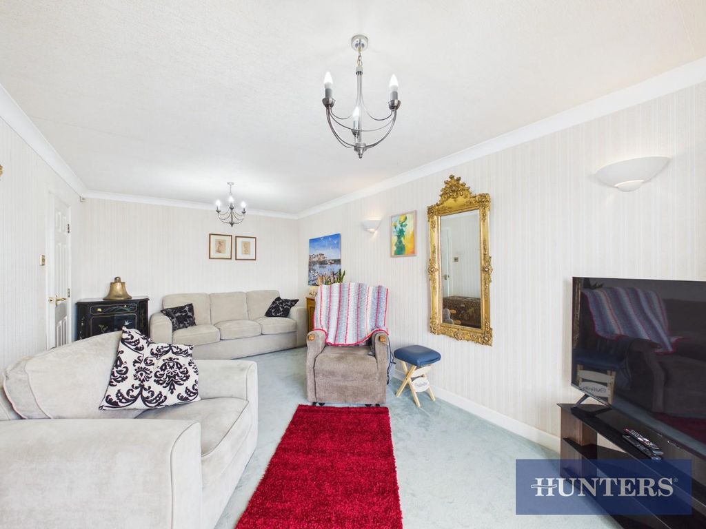 Property photo 3 of 12 Cam02804G0-Pr0414-Still012.Jpg