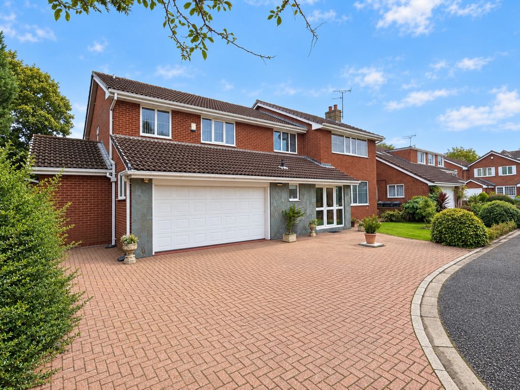 Property photo 1 of 35 5529151