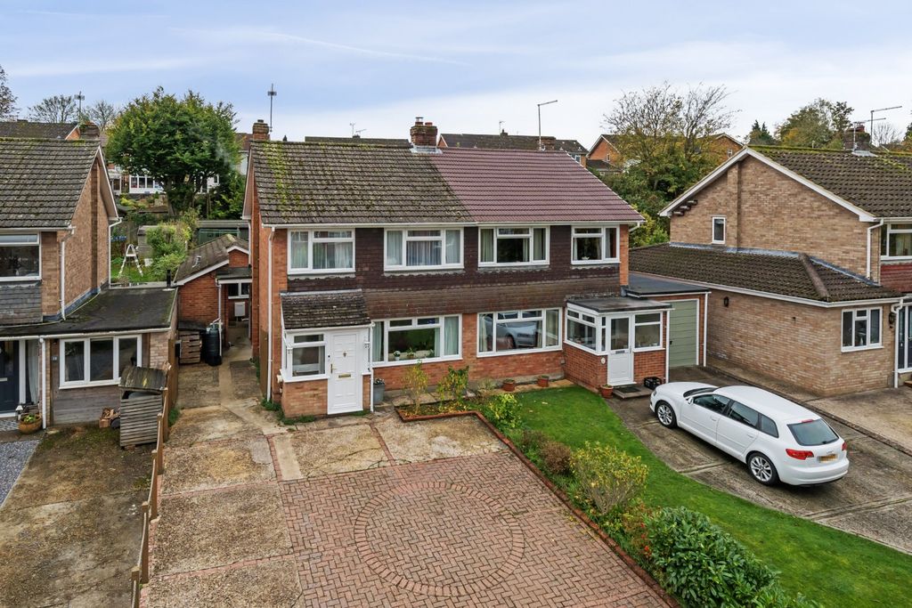 Property photo 3 of 18 Picture No. 29