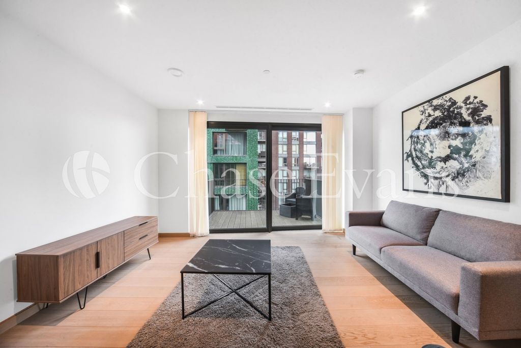 Property photo 1 of 13 Living Area