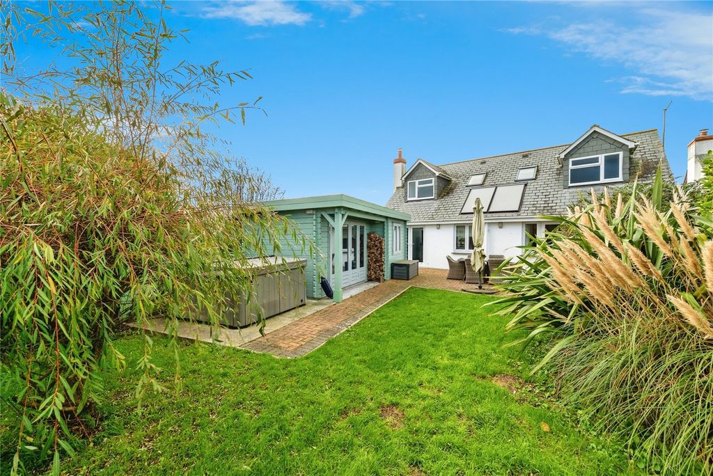 Property photo 1 of 25 Picture No. 16