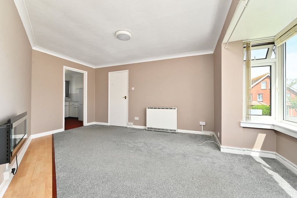 Property photo 2 of 14 Picture No. 06