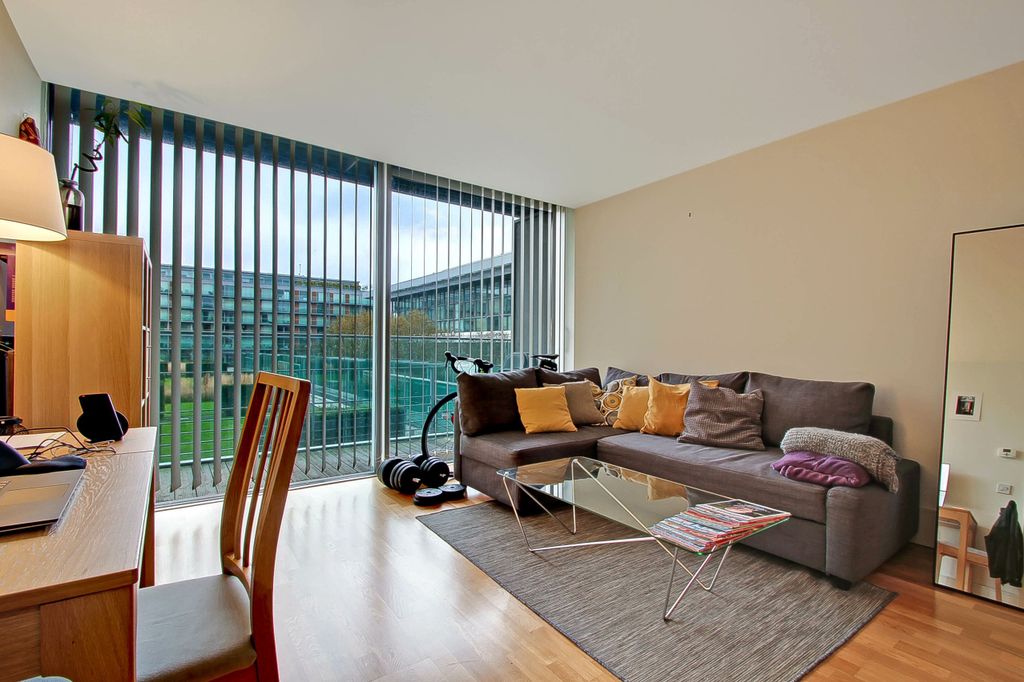 Property photo 3 of 10