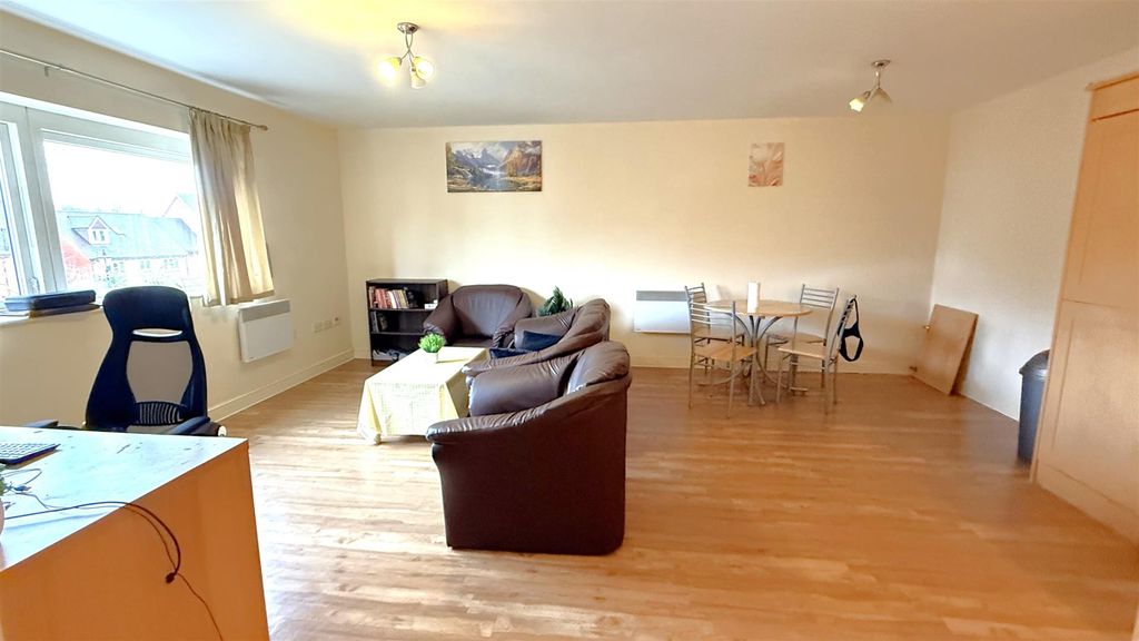 Property photo 2 of 8 Img_7638.Jpeg