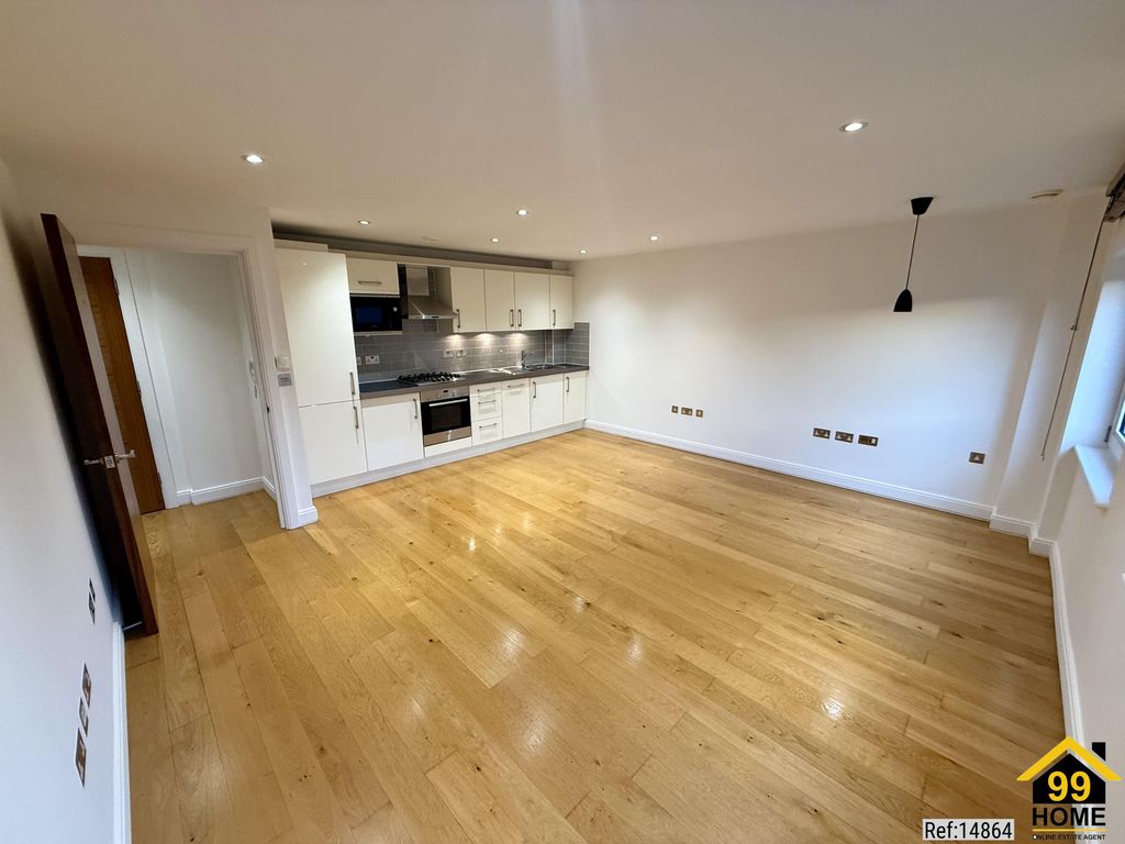 Property photo 2 of 13 Photo 1
