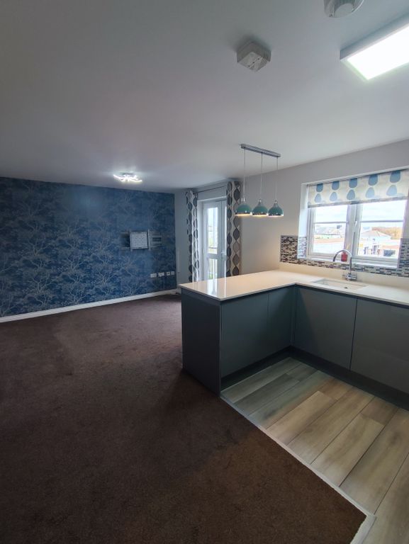 Property photo 3 of 8 Image