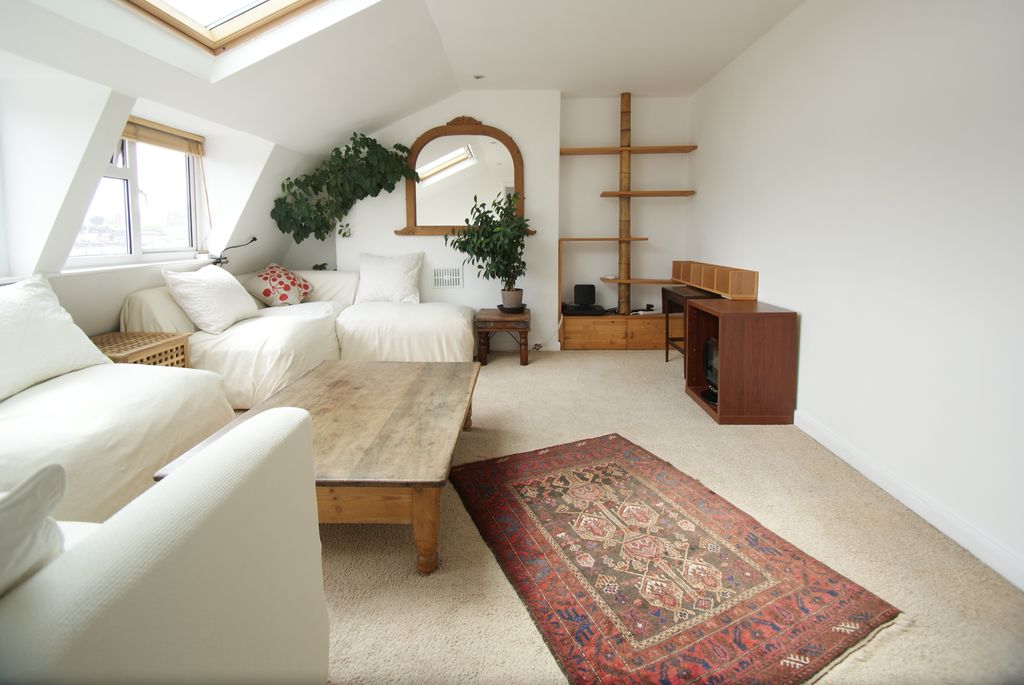 Property photo 2 of 6 Dsc07892.Jpg