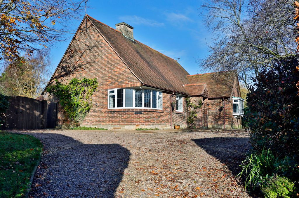 Property photo 1 of 39