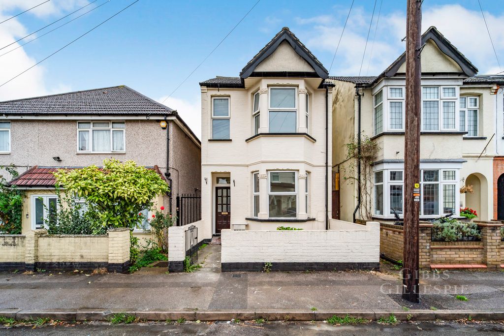 Property photo 1 of 18 Pbox-Img.Jpg