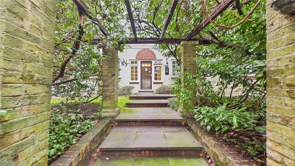 Property photo 2 of 10 Picture 2