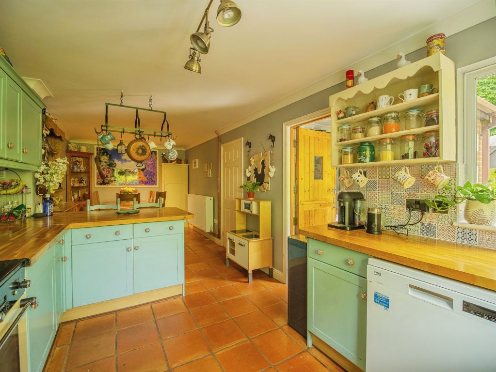 Property photo 2 of 15