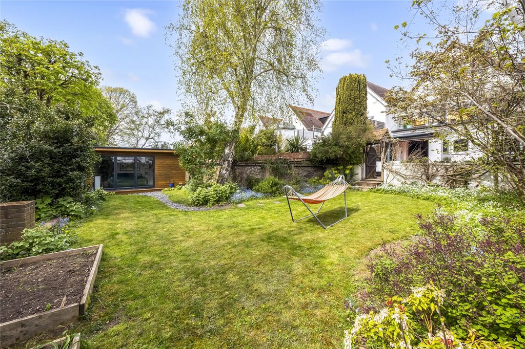 Property photo 1 of 17 Picture No. 15