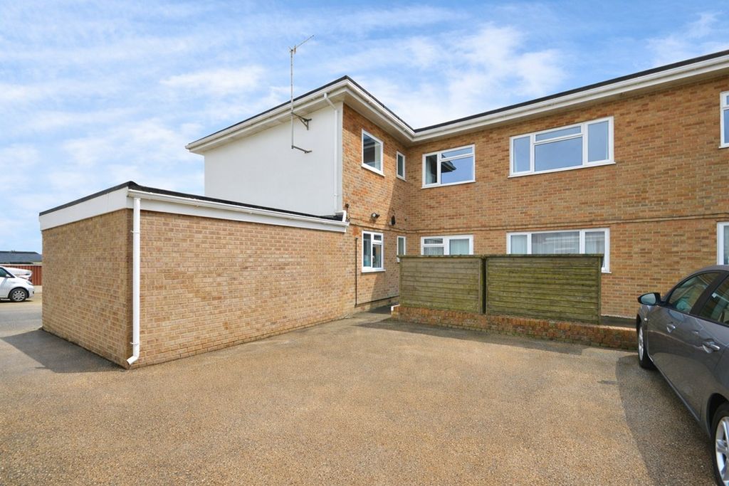 Additional image 11 of 2 bed flat for saleDorothy Avenue, Peacehaven BN10