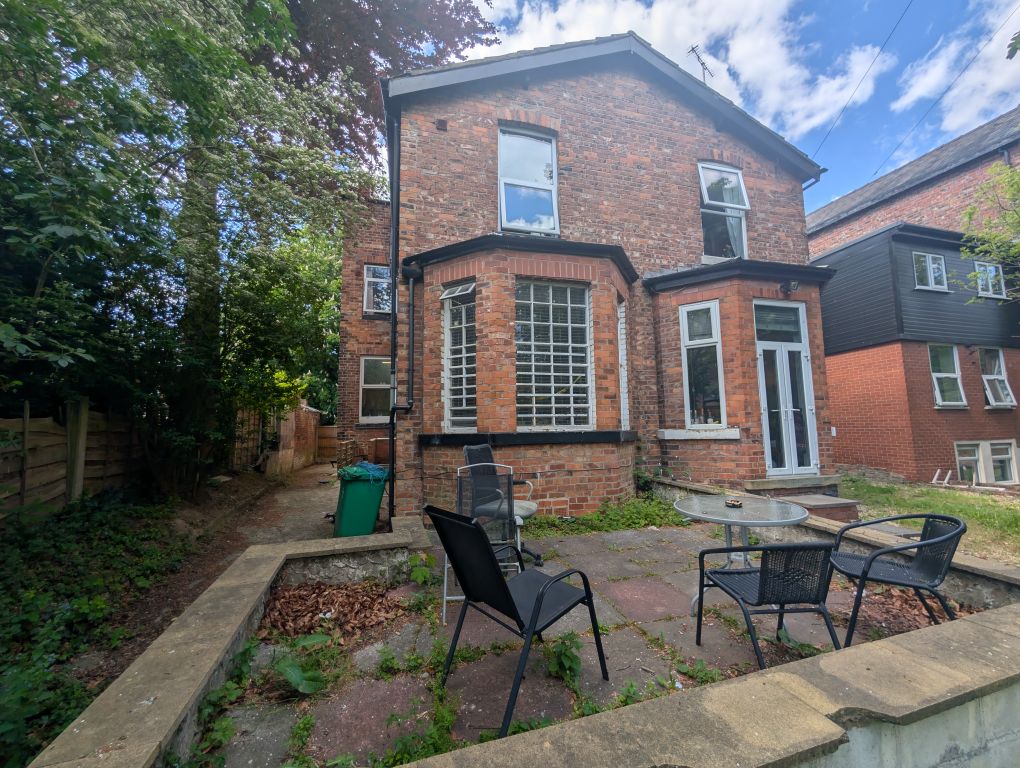 Property photo 1 of 6