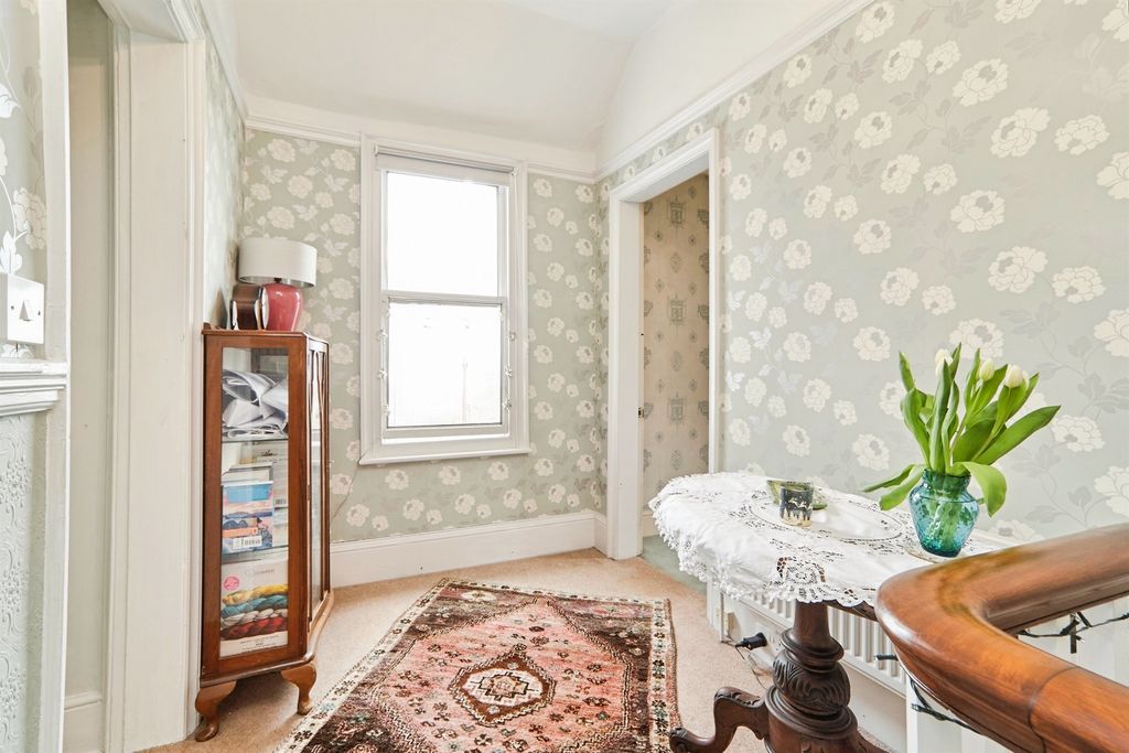 Additional image 8 of 4 bed semi-detached house for saleGreen Head Lane, Keighley BD20