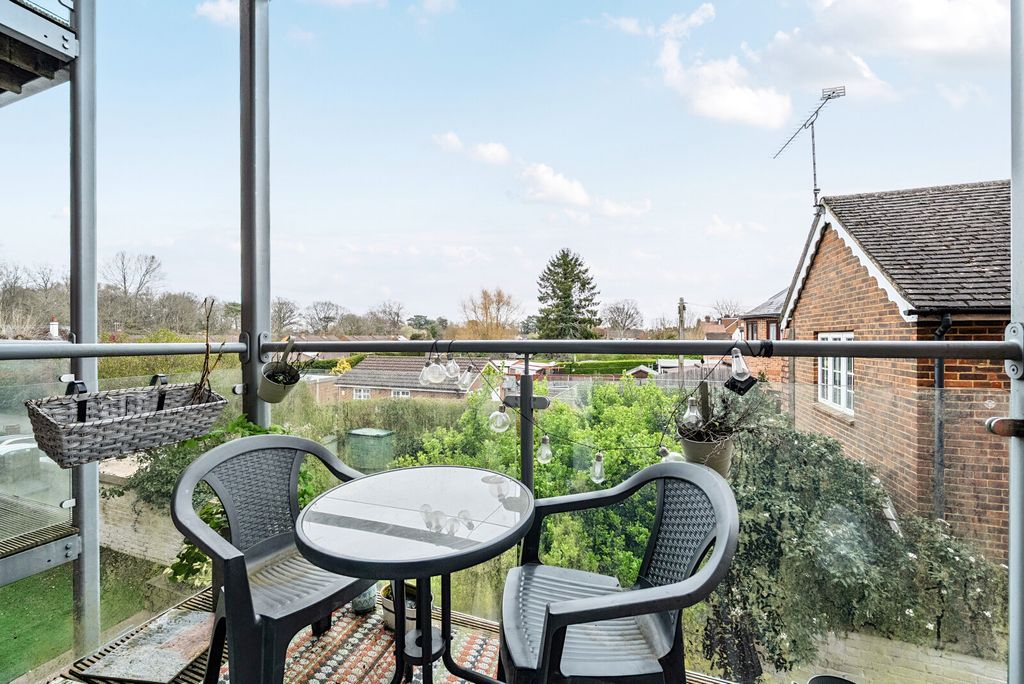 Property photo 2 of 21 1430027-14-69c2B7...