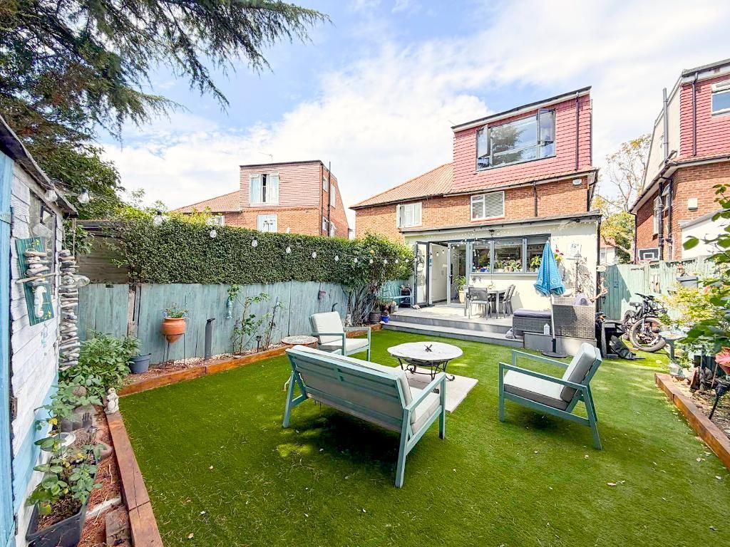 Property photo 1 of 15