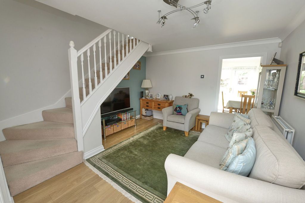 Property photo 2 of 19