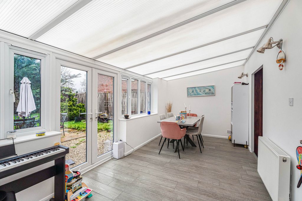 Property photo 3 of 24