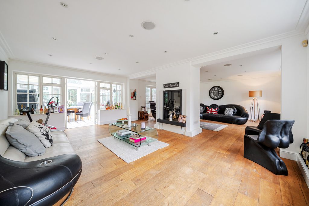 Additional image 5 of 4 bed detached house for saleEllesmere Road, Weybridge KT13