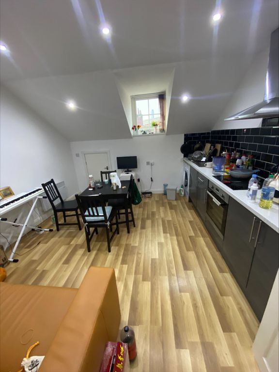 Property photo 2 of 4