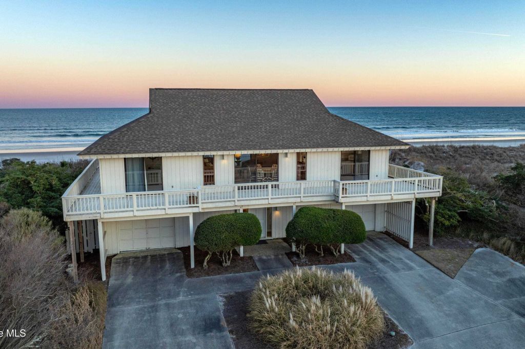 Property photo 1 of 30