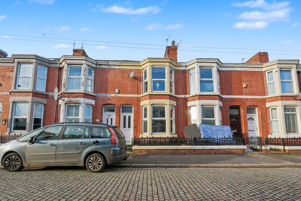 Property photo 1 of 18 152 Leopold Road, Liverpool L7 8Ss