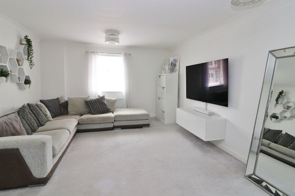 Property photo 2 of 9 Img_3731