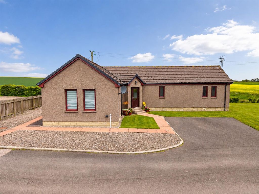 Property photo 1 of 17 3 Westcroft Cottages Carmylie-3.Jpg