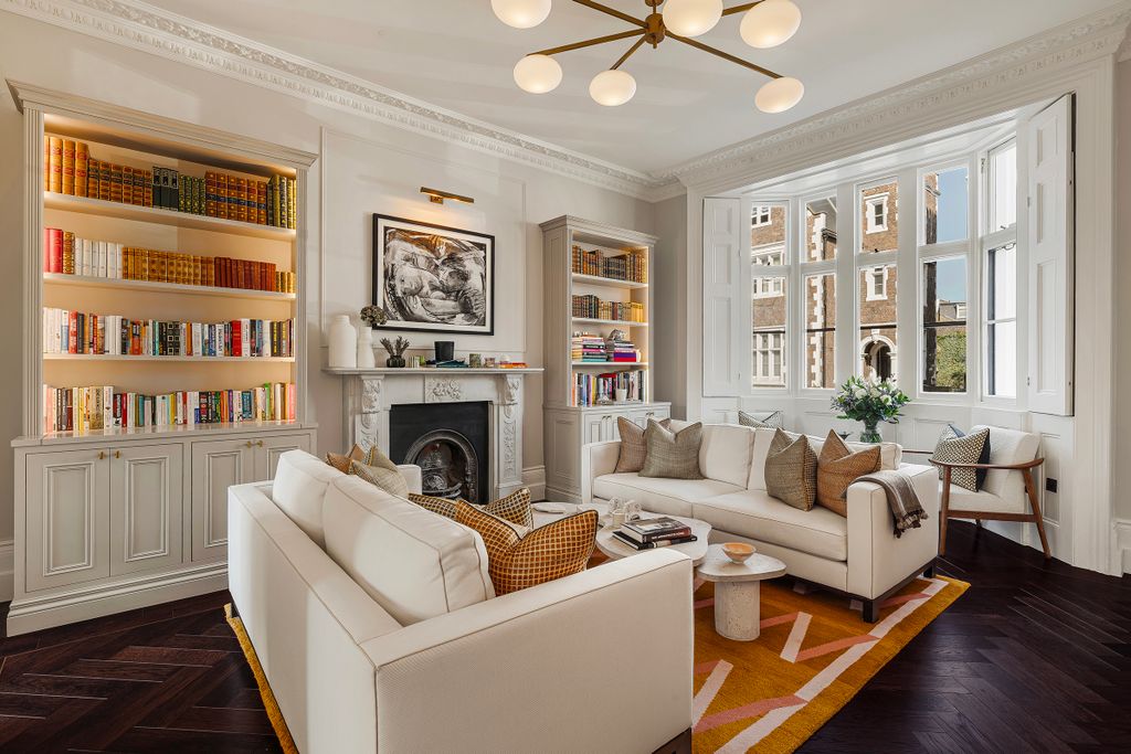 Property photo 2 of 28