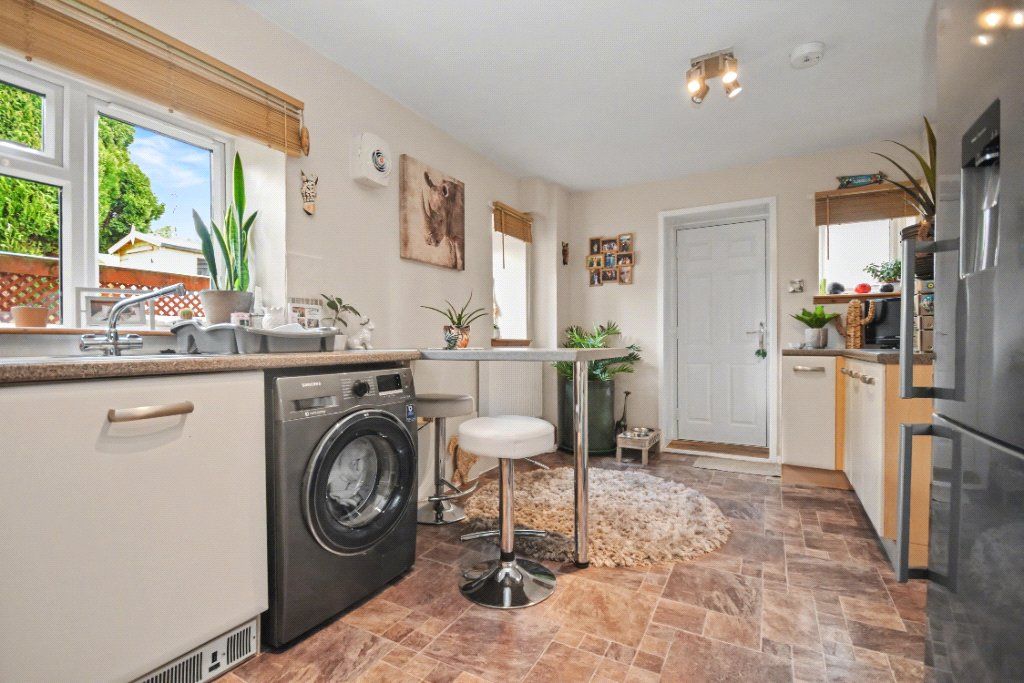 Property photo 3 of 19 Picture No. 01