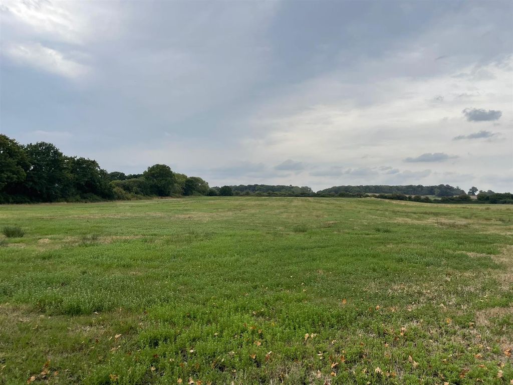 Property photo 2 of 8 Land At Woodlands
