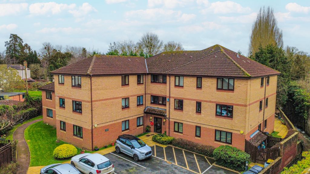 Property photo 1 of 13 4446504