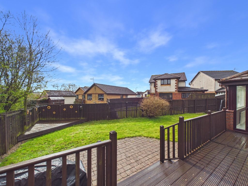 Property photo 2 of 40