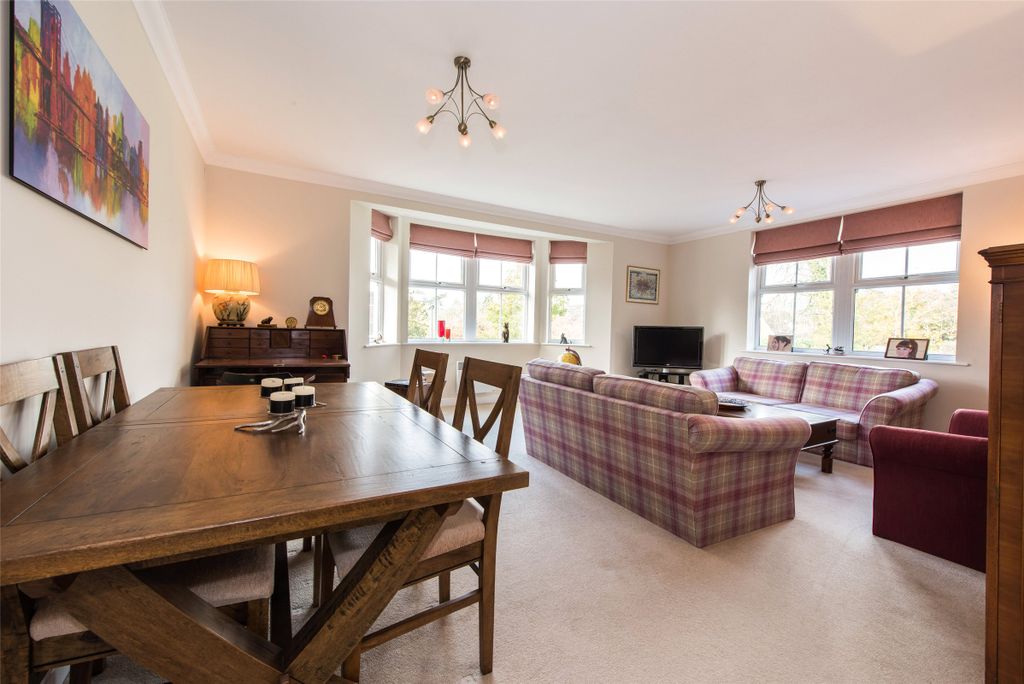 Property photo 2 of 11 Picture No. 04