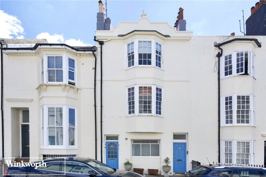 Property photo 1 of 17 Picture No. 25